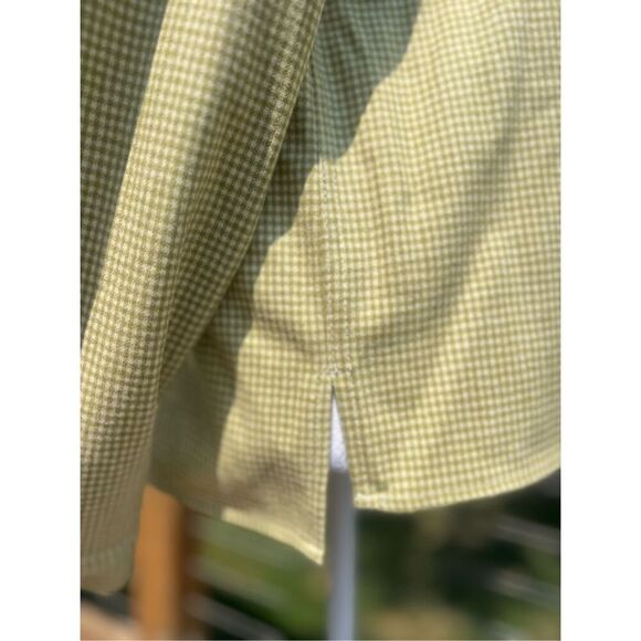 Green white plaid Pendleton button up box crop - Picture 6 of 9